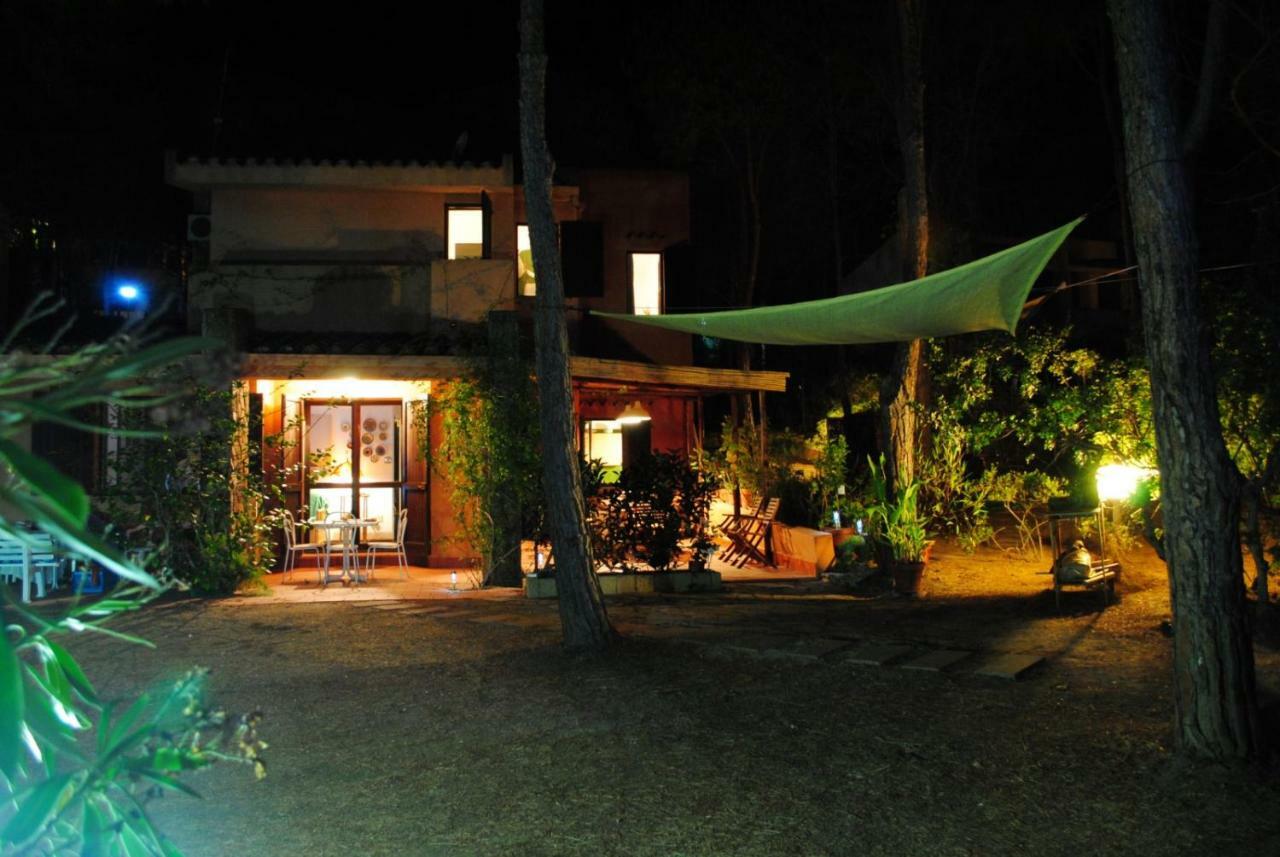 Willa Via Dei Pini Fort Village Zewnętrze zdjęcie